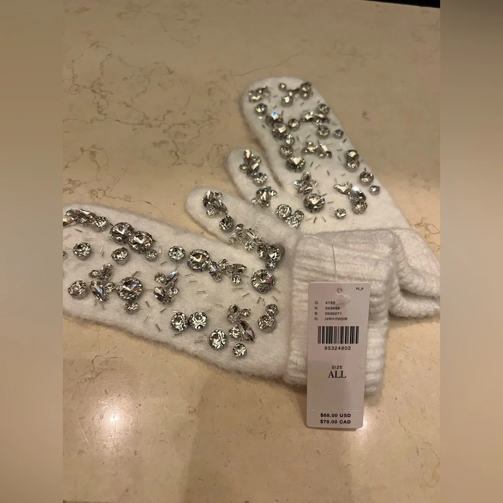 NWT new Anthropologie embellished cozy deco mittens gloves white rhinestones